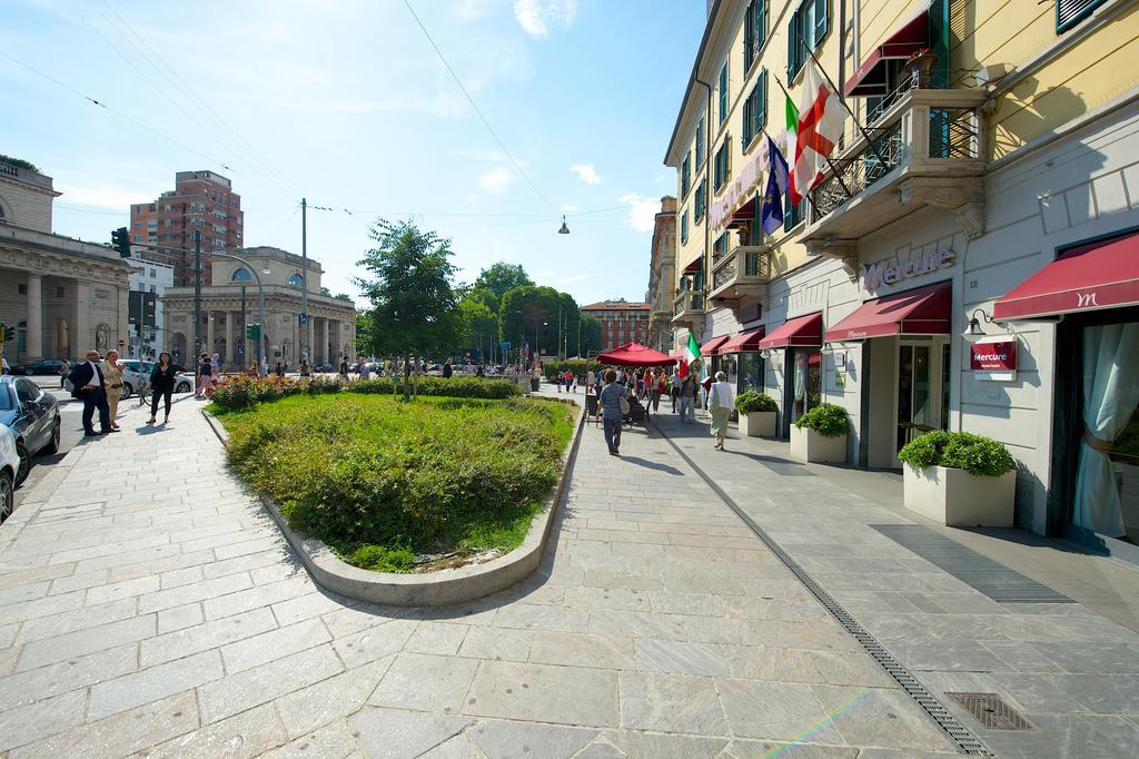 Hotel Mercure Milano Centro Bagian luar foto