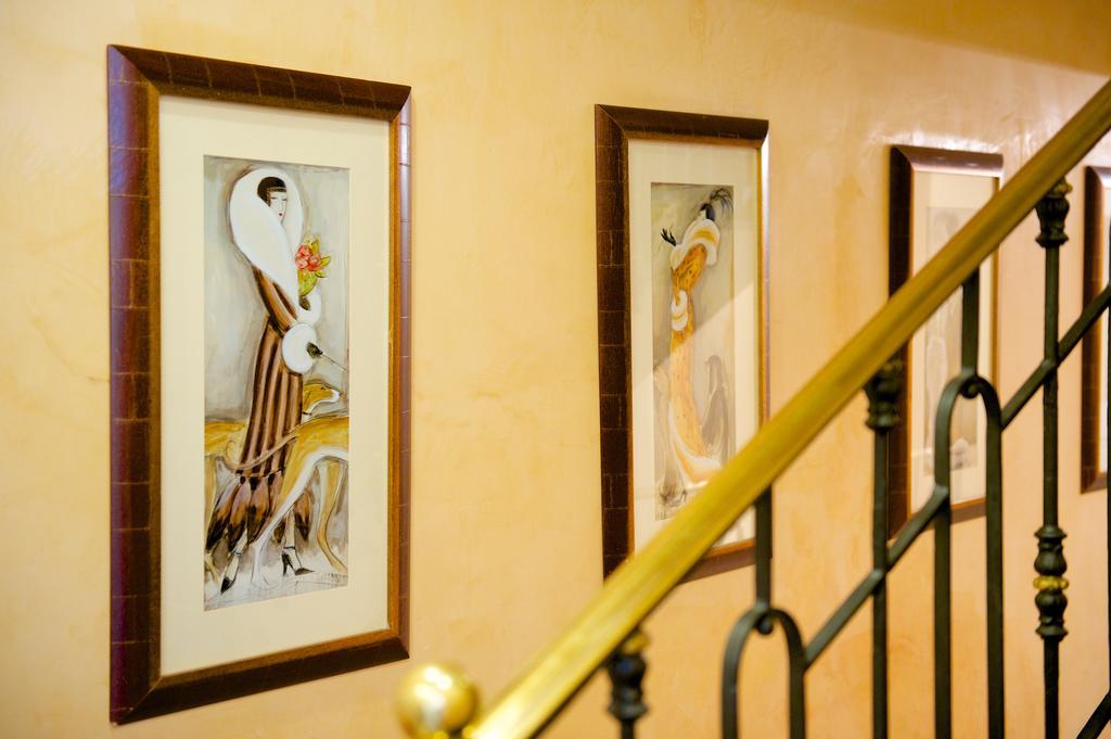 Hotel Mercure Milano Centro Bagian luar foto